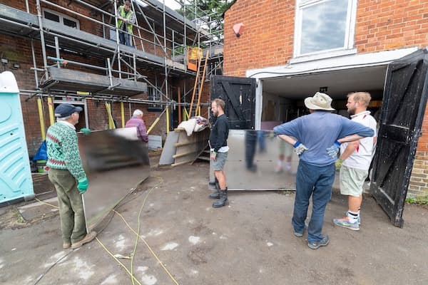 Moving plasterboard