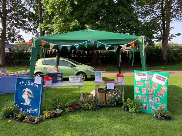 Setting up the stall