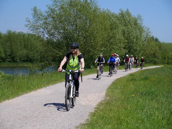 Cycling next to the Jubilee River