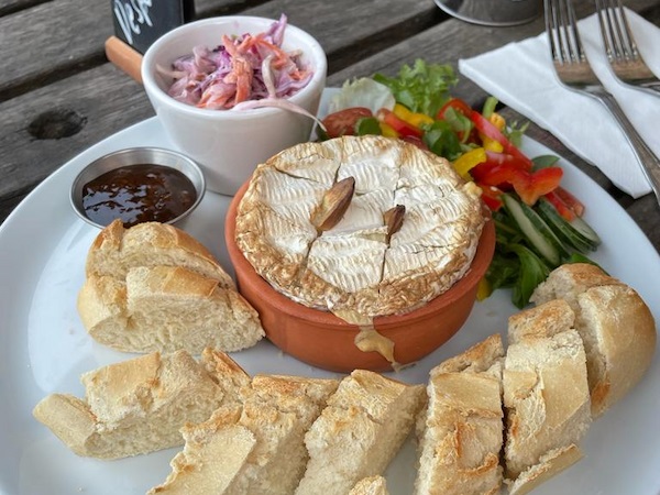 Melting Brie with crusty bread - one of the sharing platters available.