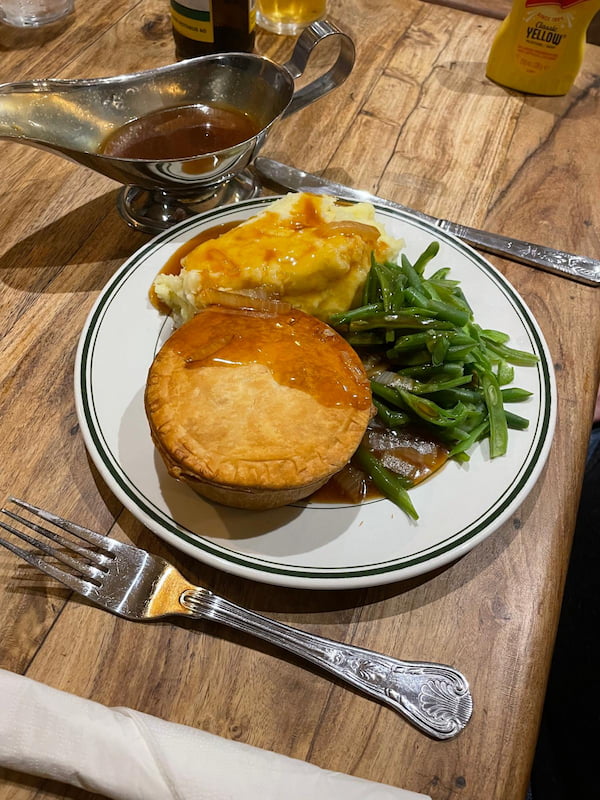 Close up og Harry's pie and mash