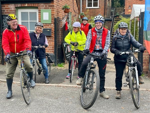 Another Cycle Hub group leaving The Swan