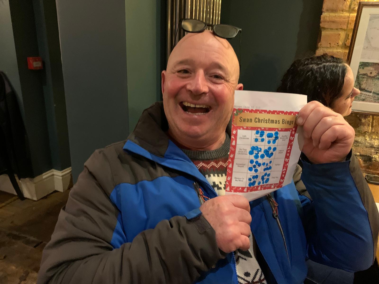 In the special Christmas Music Bingo Cash round, Lou and Chris split the £5 line pot