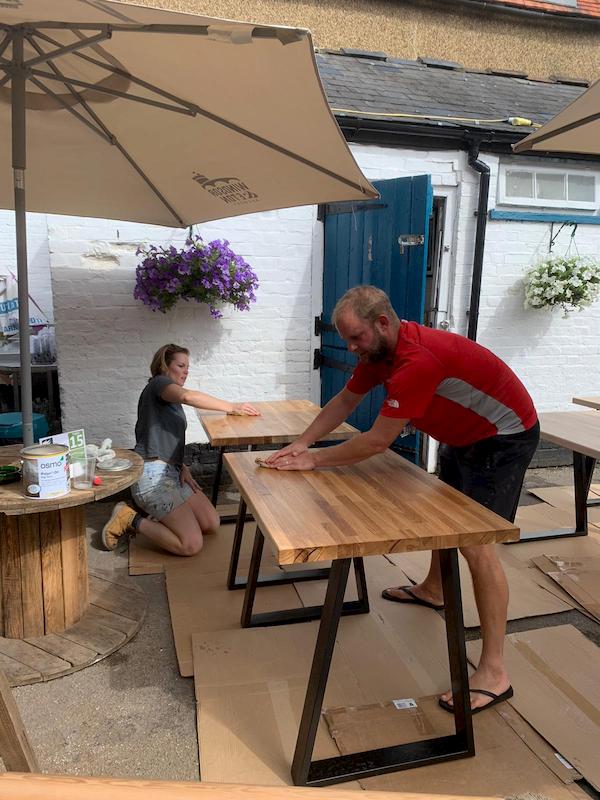 Protecting the worktops