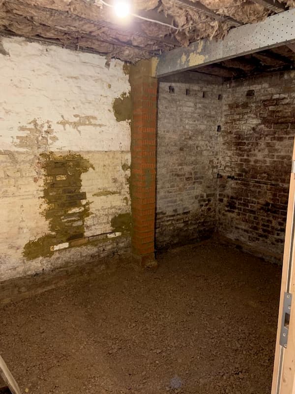 Showing off the levelled floor in The Store Room