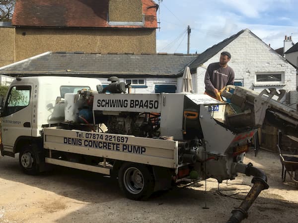 The lorry with the pumping unit