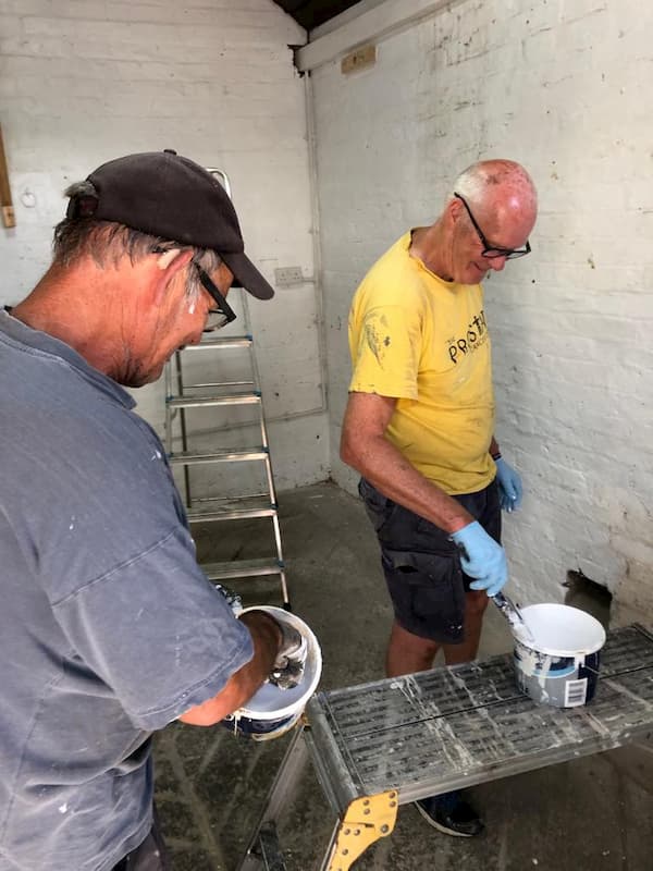 Keith and John painting in stable 5