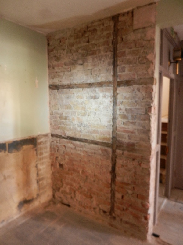A nice internal wall has been revealed (later removed as unstable)